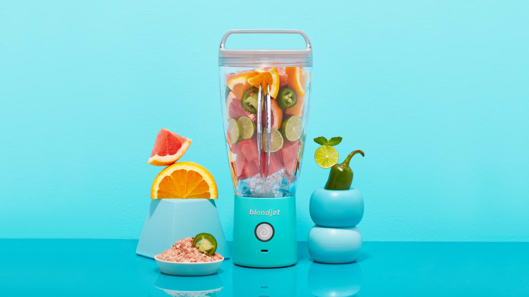 Portable Blender Personal USB Juice Cup for Smoothie & Protein Shakes –  Slicier