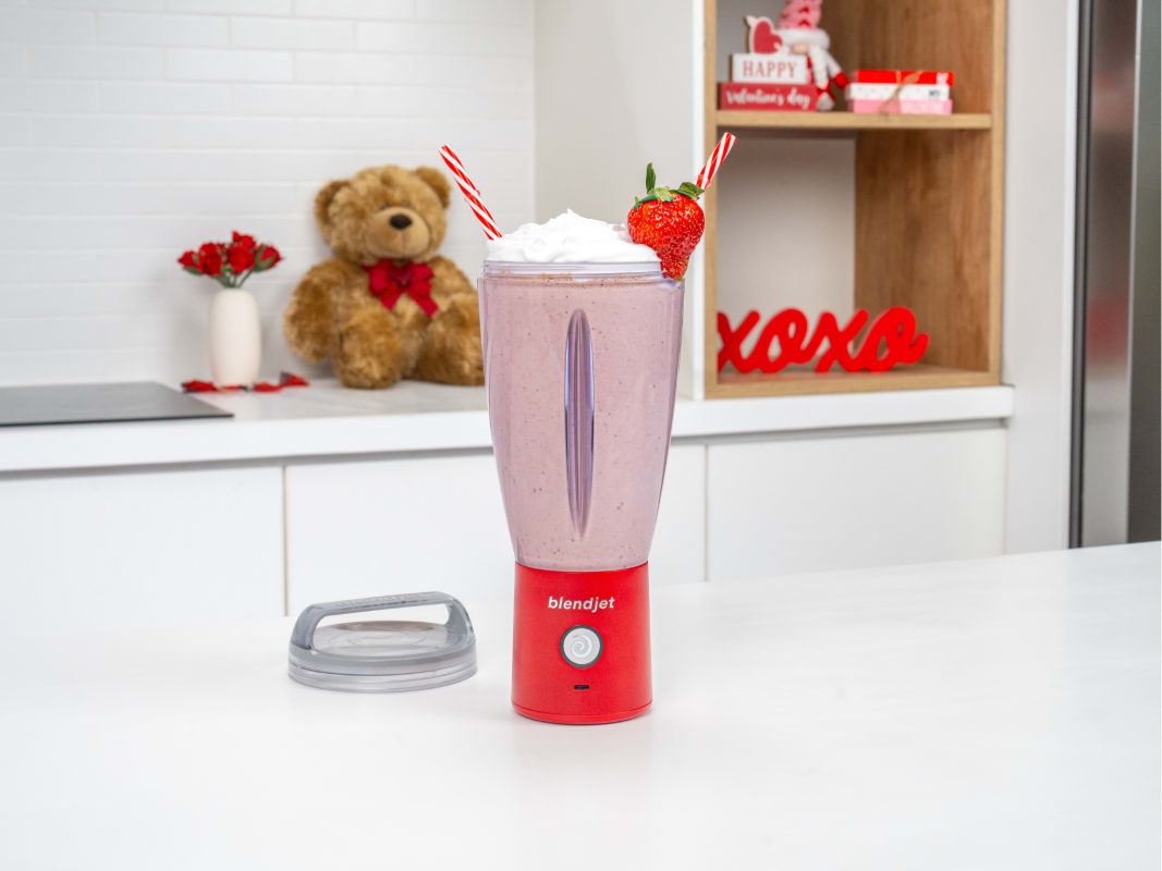 Spiced Strawberry Goji Berry Milkshake BlendJet Recipe