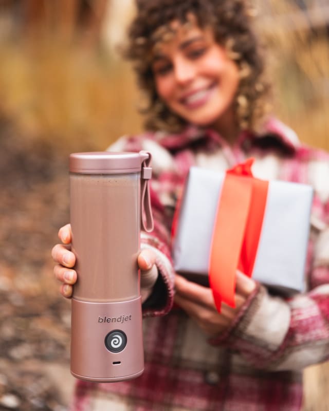 Invigorating Blackberry Spinach Smoothie Recipe for BlendJet 2 Portable Blender