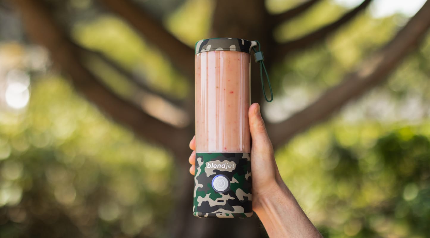 Sip Your Dessert With A Carrot Cake Smoothie, Ready In 20 Seconds!